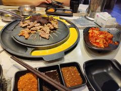 -三国惹火烤肉·中日韩烤肉集合店(百草路店)