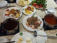 -爱伲牛肉火锅自助(景洪店)