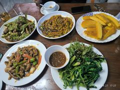 -河鱼鲜特色农家院