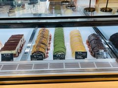 -Dough&Joe团憩(瑞虹天地月亮湾店)