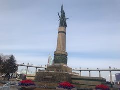 -人民防洪胜利纪念塔