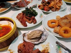 -绿岛港轩海鲜烤肉涮锅自助餐厅