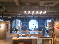 -光海书局(南京东路第一百货店)
