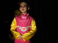 -猴有戏教育戏剧·音乐剧·主持口才·演讲朗诵辩论(环球港华师大校区)