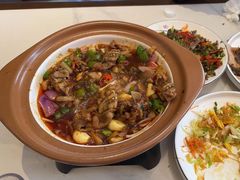 干锅牛肉煲-食光慢宴·安吉土菜馆