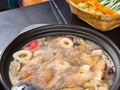 -野菌皇海景野生菌火锅(滨海大道店)
