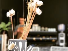 -UNI UNI(环亚凯瑟琳店)