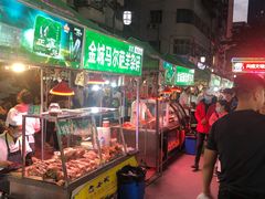 -正宁路小吃夜市
