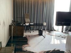 -广州天河希尔顿酒店