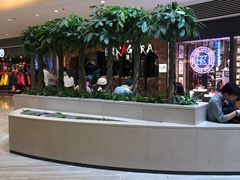 -香港ELEMENTS圆方