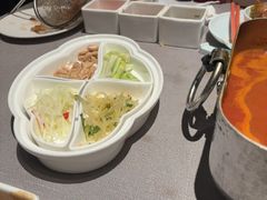 -左庭右院鲜牛肉火锅黑金店(陆家嘴中心店)
