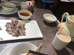 -贯贯吉·清真餐厅(浙江中路店)