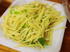 -黑皮酸菜鱼(三山街店)