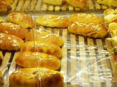 -BreadTalk面包新语·烘焙蛋糕(中心书城店)