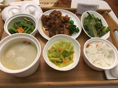 -福田家月子中心 产后 月嫂(市立母子医院店)
