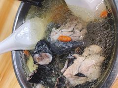 乌鸡肉罐-广达眼镜炖罐(广达店)