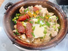 -容里煲仔饭(利丰北路店)