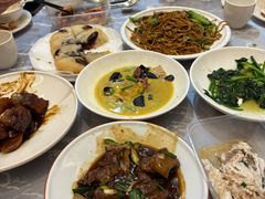 -上海怡沁园度假酒店