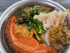 -肥佬良扣肉粉面店(梧州总店)