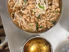 -正宗杨记普洱酸醋米线(总店)