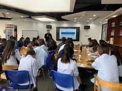 -新航道雅思托福·留学·考研培训(人民广场校区)