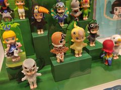 -泡泡玛特POPMART(上海环球港店)