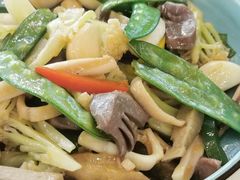阳江小盆菜-先记烧鹅王·本地粤菜(福永店)