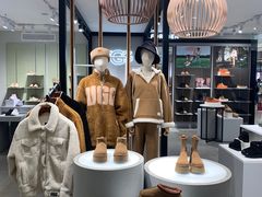 -王府井百货(中州中路店)