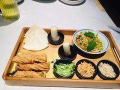 豪华五星卷饼-卯时·龙光雅宴·精致锡帮菜(惠山古镇店)