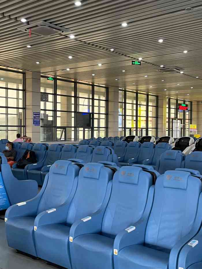 齐齐哈尔三家子机场-"真的不想给任何星级.回老家挺高兴个事儿,.