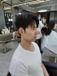 -藤野造型烫发染发