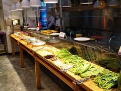 自助取餐区-茅庐川菜