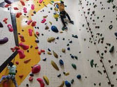 -问山MountQuest攀岩馆