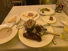 -成桂西餐厅·42年的味道(五大道疙瘩楼店)