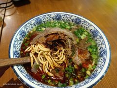 牛骨清汤牛肉面-白金成(珠江路店)