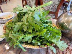 -鲁朗纳麦石锅鸡庄园