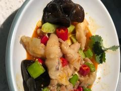 -鸣记脆皮烤鱼(岐山路店)