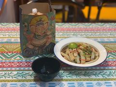 混搭拌菜-半坡九号老挝冰咖啡