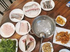 -正能量脆肉鲩火锅