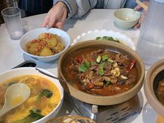 -琥珀老六龙虾(四里河店)