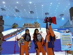 -广州热雪奇迹