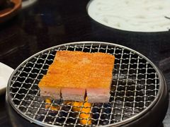 火焰炙烧脆皮三层肉-广州富力丽思卡尔顿酒店·丽轩·粤菜