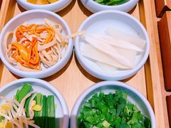 -银米·云南传统过桥米线(双廊黑金冠店)