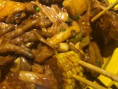-多嘴肉蟹煲(万达店)