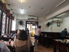 大堂-长人馄饨铺(解放街店)