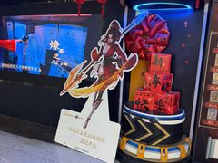 -暴风岛沉浸式体验馆(百联世纪店)