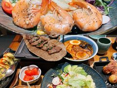 牛油果烤虾沙拉-一心创作料理屋(经开万达店)