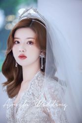 -艾米丽婚纱礼服