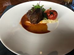 碳烤澳洲和牛腩排-YUE·6·西式融合餐厅(外滩六号店)