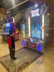 -卡通尼·Safari非洲探索乐园·生日会(金桥国际商业广场店)